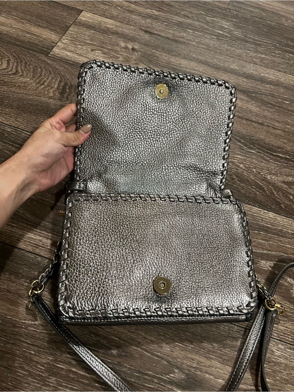 Tory Burch Marion Metallic Combo Crossbody Bag - Picture 9 of 10